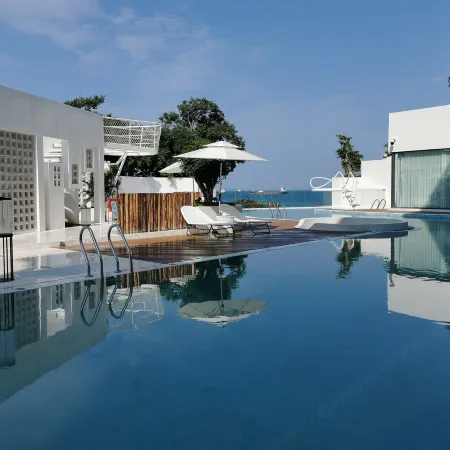 Zhuhai Overseas Lidao Youhuo Hotel