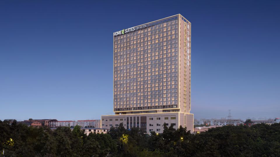 HOME2 SUITES BY HILTON