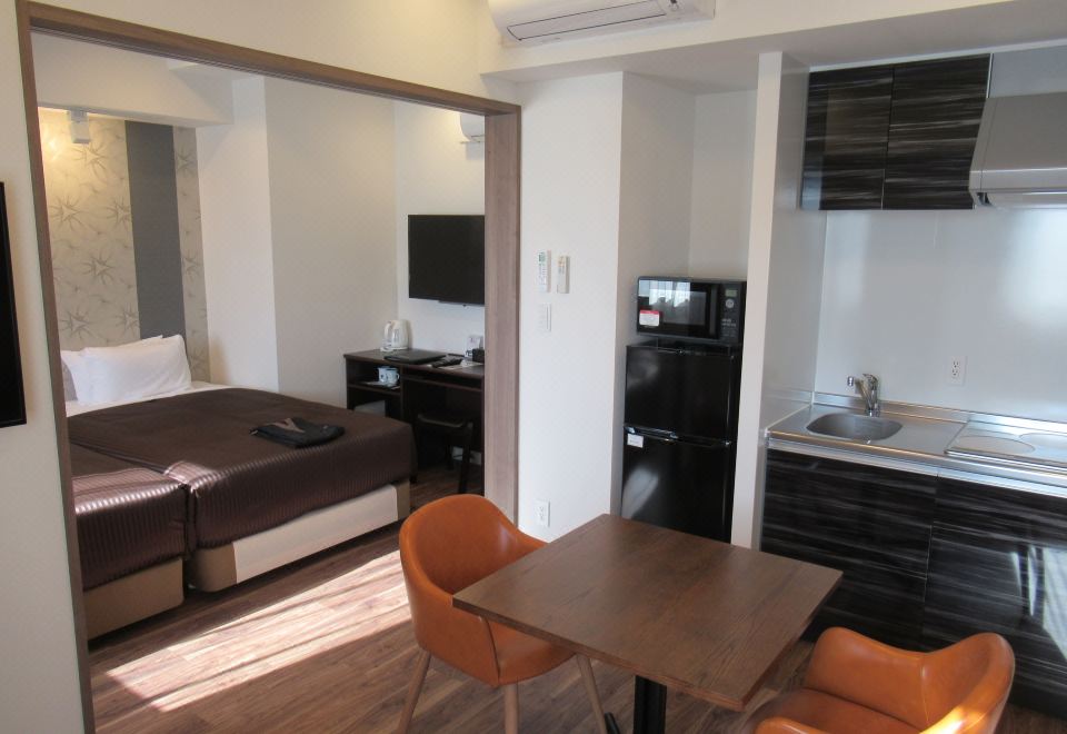 4. 호텔 리브맥스 ..