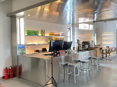 Pingcuo Kangsan Sapu Glacier Oxygen-Rich Hotel