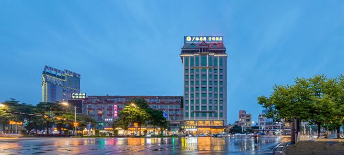 Guiping Xinyuyang Hotel (Guiping Xishan Branch) Hotel a Guiping