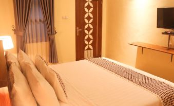 Anang Bed & Breakfast Syariah by Ndalem Beong