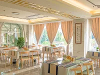 Tedda Hotel Asahikawa Hotels in Longchuan