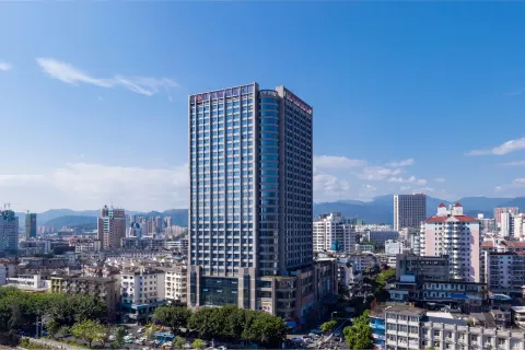 Ramada by Wyndham Longyan