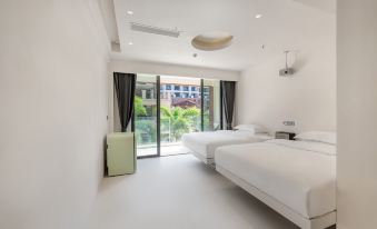 BuShiShan·Micro cement inn B&B(Weizhou Island Branch)