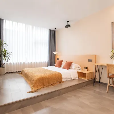 Lily Smart Hotel (Hefei Binhu Zhuyuan Subway Station) Các khách sạn gần Đường Lasa