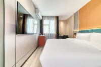 Haoli Hotel (Ningbo Cixi Yintai Department Store Suntang Road)
