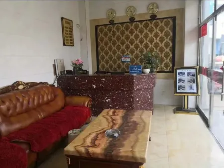 Jianshui Jingming Hotel (Qujiang Town Branch) Отели в г. Цзяньшуй