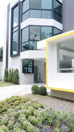 Darin Chiangmai Hotel and Residence Отели рядом с достопримечательностью «Faculty of Veterinary Medicine Chiang Mai University»