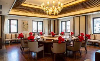 Qixia Mu's Manor Jinshe Hotel