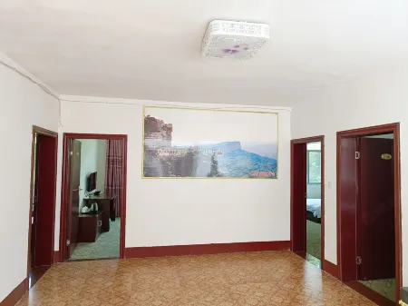 Jiange Kelaixiang Inn Отели рядом с достопримечательностью «Cuiyunlang»