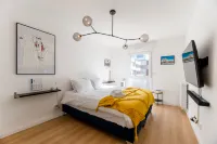 Appartement with Views over the Seine, BBQ, PS5 and Private Car Park