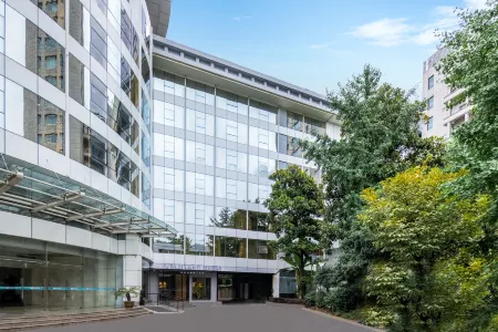 Hangzhou West Lake Wulin Square Huancheng North Road Light Residence Hotel