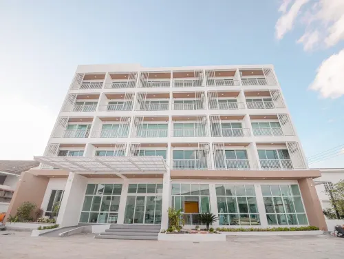 HOTEL AGNES