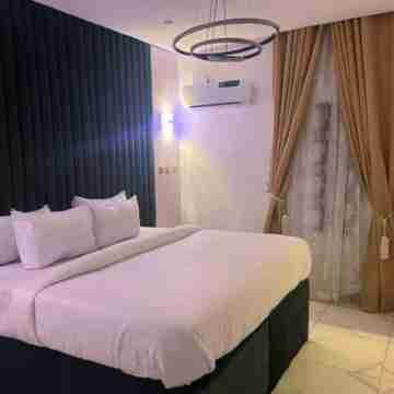 Emiez Hotel and Apartment Rooms