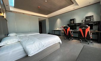 Titan E-sports Hotel (Shimen Lanyuan Plaza)