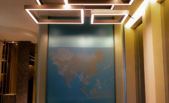 QUBE HOTEL by 98hospitality