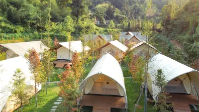 Mountain Farm Peninsula Camp