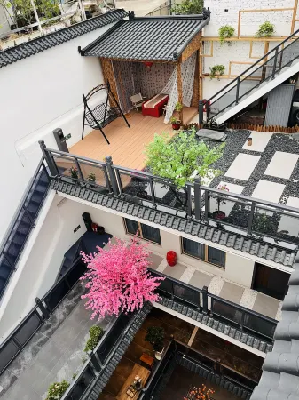 Tang Dynasty Seal · Siheyuan Tang Style Homestay (Xi'an Zhonglou Subway Station Branch) Отели рядом с достопримечательностью «Yong Ning Gate»