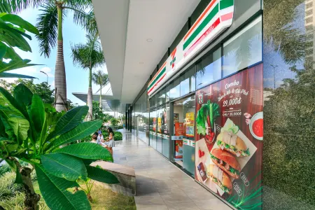 Cozy Nest by Henry - River Gate Apartment