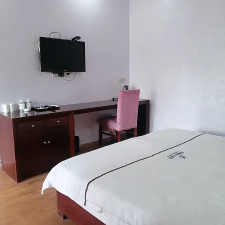 Kaililai Hotel