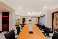 Jin Tai Hotel (Changping Tianhong Shopping Mall) - Business