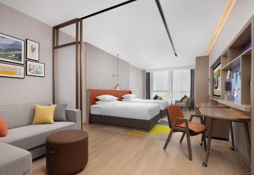 홈2 스위트 바이 힐튼 카시 시티 내부