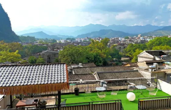 Huangyao Ancient Town Deyun Shanzhuang Hotel