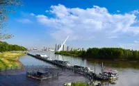 Qiyu Serviced Apartment (Harbin Sun Island Shimao Avenue Subway Station)