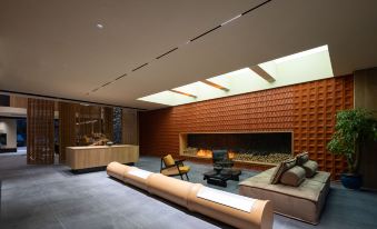Zhuziyilin Hotel (Yueyang Tower District High-Speed Rail East Station)