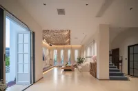 FloraVille Holiday Homestay (Chenzhou Zixing Dongjiang  Branch)