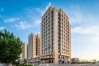 St. Regis Changji Huayang Plaza Hôtels à proximité de : Changji Gymnasium (Wenhua East Road)