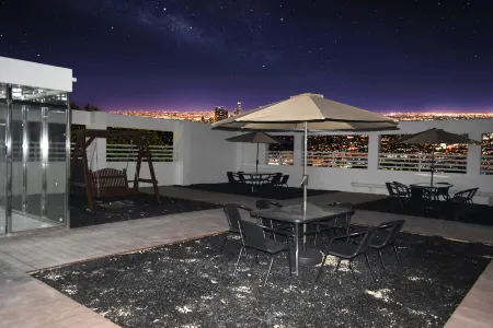 Outu Hotel Chain Отели в г. Инчэн