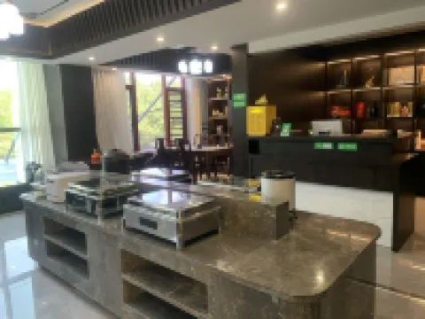 Linyue Hotel (Zhuzhou You Youzhou Park Railway Station) Hotels in You County