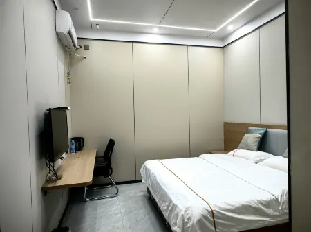 Jinxi Rujia Inn Отели рядом с достопримечательностью «Tarim Populus Euphratica Forest Park»