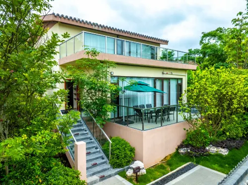 Muzhou Hot Spring Resort Cottage