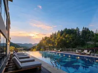 Lichuan Zhuangyuan Mountain Residence Resort Hotel Hoteles en Lichuan
