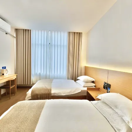 WanHong Hotel (Duola Sacred Mountain)
