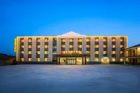 Saihanba Yuemei Holiday Hotel - 4 ดาว