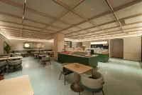 Oranges Hotel (Huzhou Xiang Tang Street Store) - parcheggio