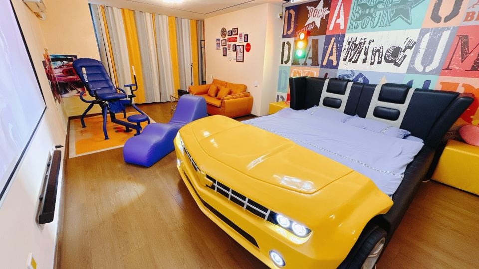 love me Theme apartment