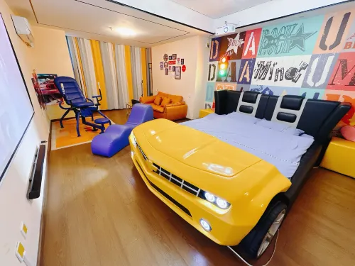 love me Theme apartment