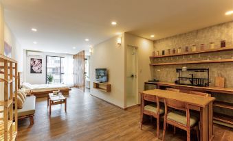 Minimalist & Modern Apartment