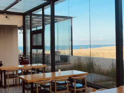 Qinghai Lake Kaba Cang Cuoqiong Nuo Riye Luxury Homestay Hotels in 