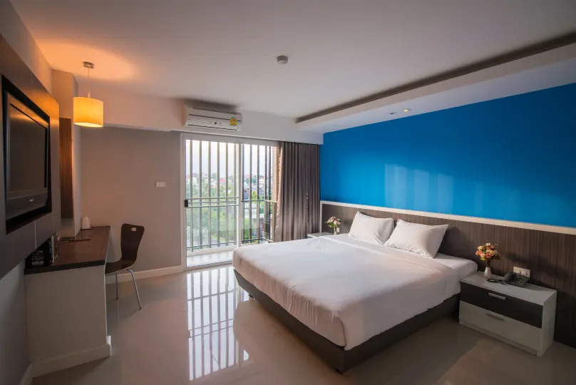 โรงแรมณภัทรา