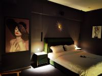 唐山爱琴海一方酒店式公寓 - 大床房
