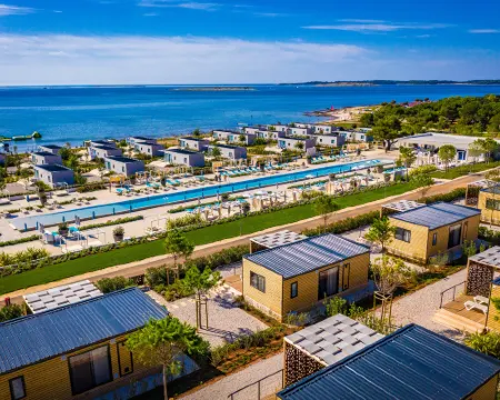 Arena Grand Kazela Camping Homes Hotels in Medulin