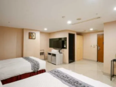Sayo Hotel Hotels near Sizihwan Scenic Area