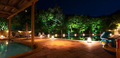 屋外プール 箱根湯本温泉 吉池旅館の写真