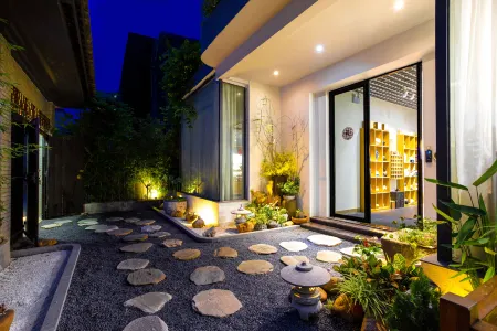 Meilin Xiaozhu Inn Отели рядом с достопримечательностью «Mayland Resort Hot Spring»